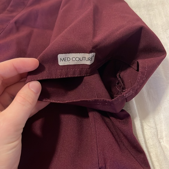 Med Couture Maternity Scrubs Wine - Picture 3 of 4